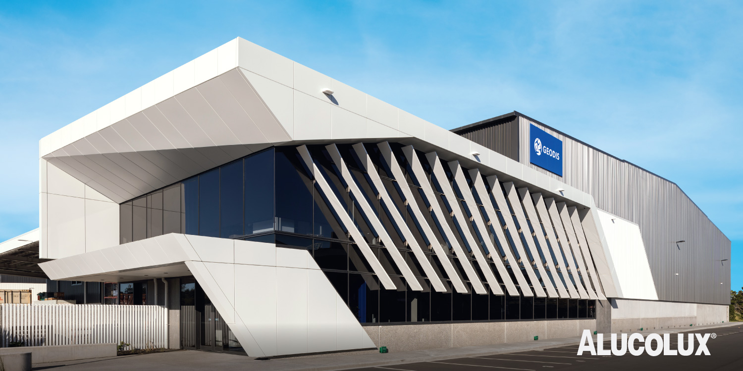 Alucolux 3mm aluminium sheets in Pure White used for Timberly Road exterior cladding project